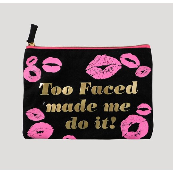 Too Faced Handbags - Too Faced Kiss-Print Makeup Bag Black & Pink 8.5"x6" Gold Zipper
